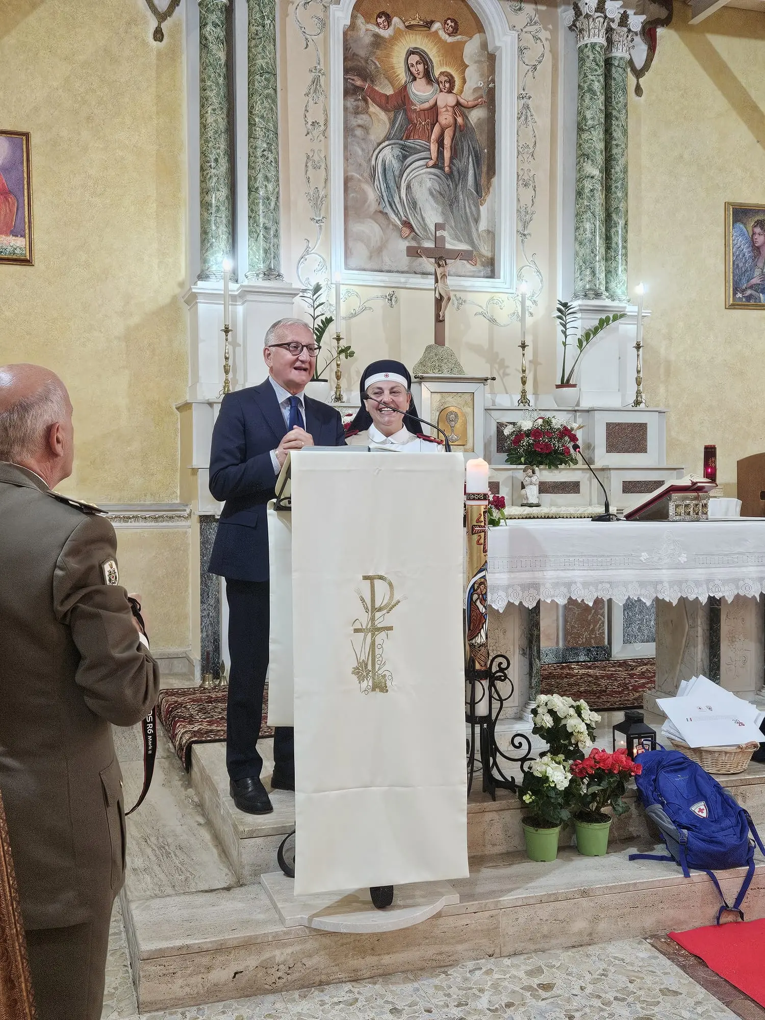 Lamezia Terme, le Crocerossine celebrano Santa Caterina:\u00A0solenne cerimonia\u00A0al Santuario del Soccorso\n