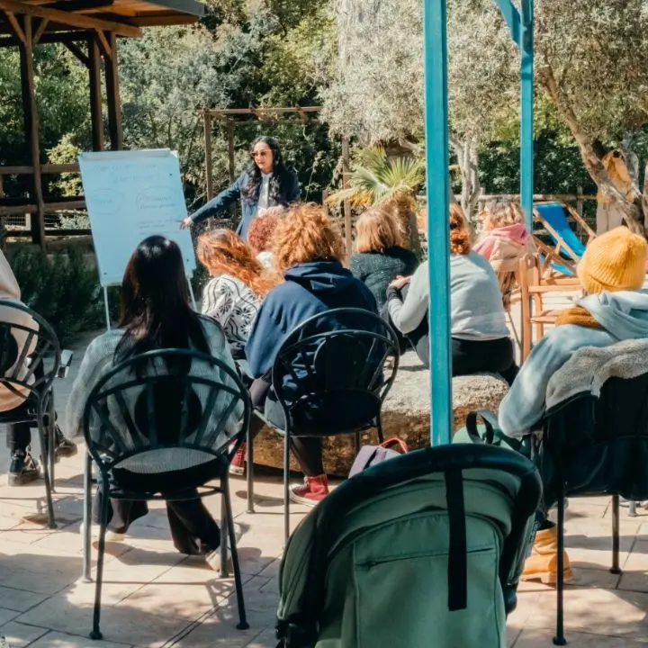 \"Shaping Minds\", l'iniziativa di sensibilizzazione sulla salute mentale realizzata da Aicem Calabria a Zambrone\n