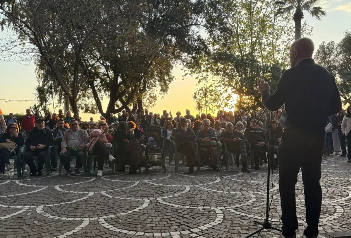 Palmi, il candidato al Sindaco Francesco Cardone incontra la cittadinanza\n