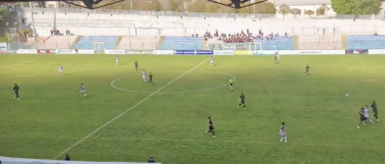Serie D, la Vibonese si giocherà la salvezza in\u00A0casa: Acireale battuto 1-0 e spareggio interno assicurato\n