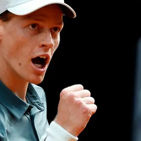 Sinner da capogiro, batte Zverev e\u00A0conquista anche Madrid\n