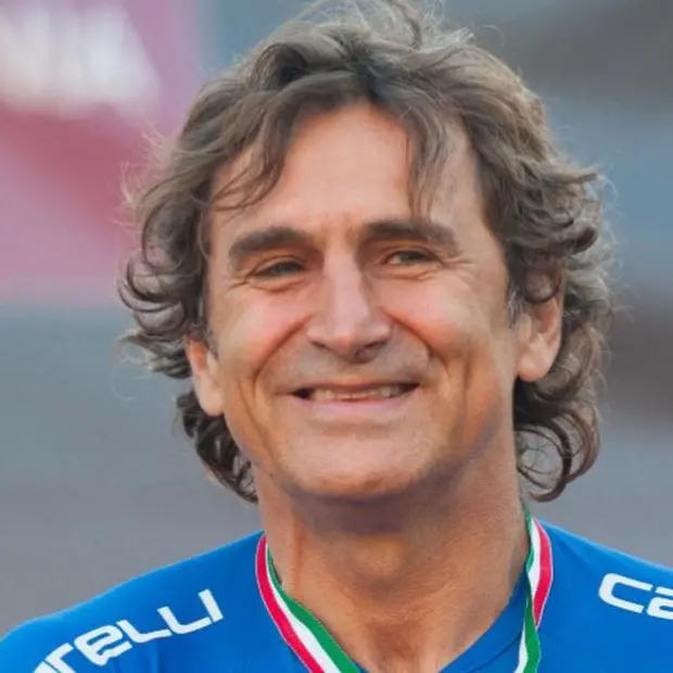 Alex Zanardi, l’ultimo saluto il 5 maggio a Padova: lutto cittadino a Bologna\n