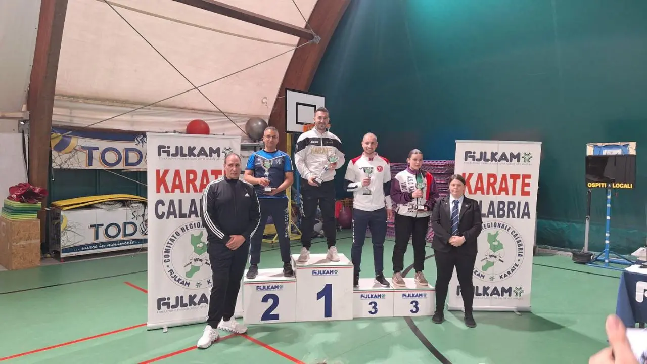 Karate, al PalaBorsellino le qualificazioni al Campionato italiano cadetti Fijlkam: Virtus Vibo protagonista\n