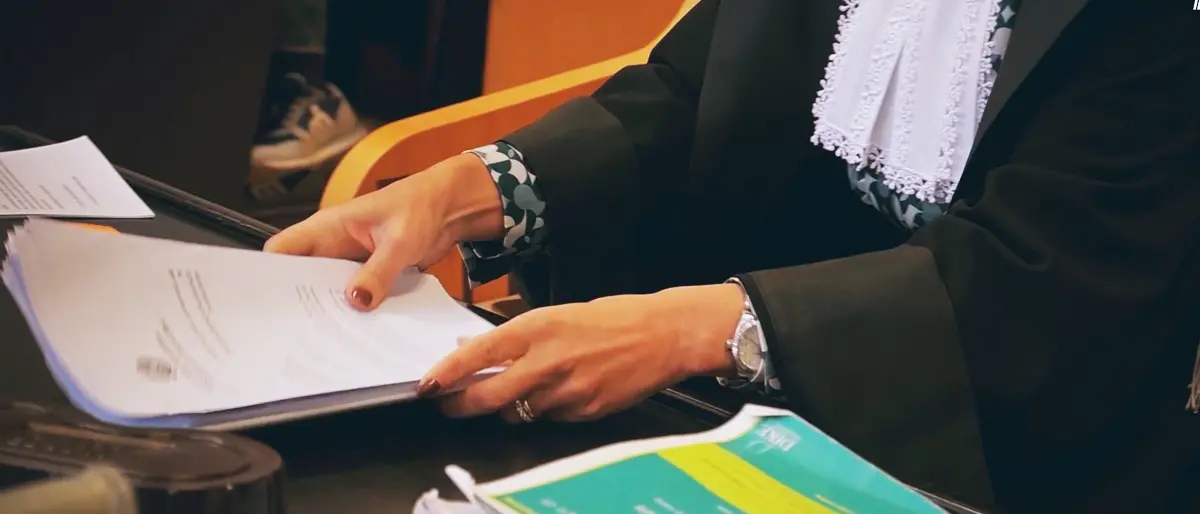 Tribunale di Cosenza, penalisti contro il front office: «Difesa penalizzata, serve un’adunanza generale»\n