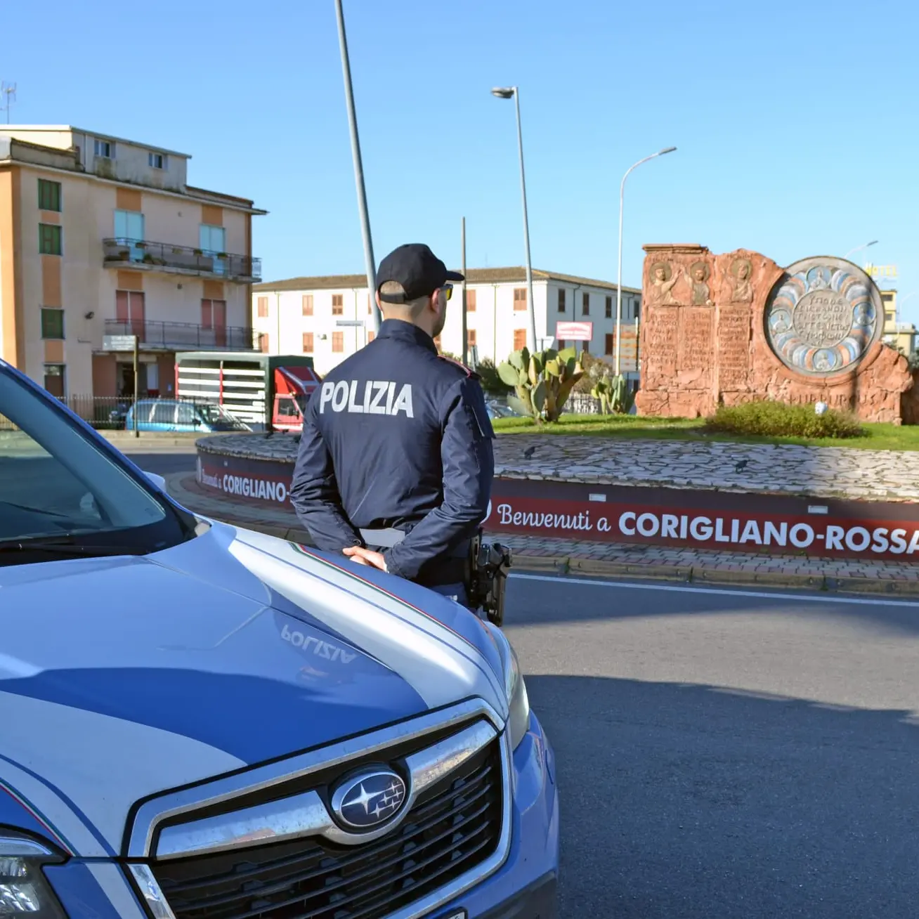 Rossano, tenta il furto in un negozio e aggredisce gli agenti: arrestato\n