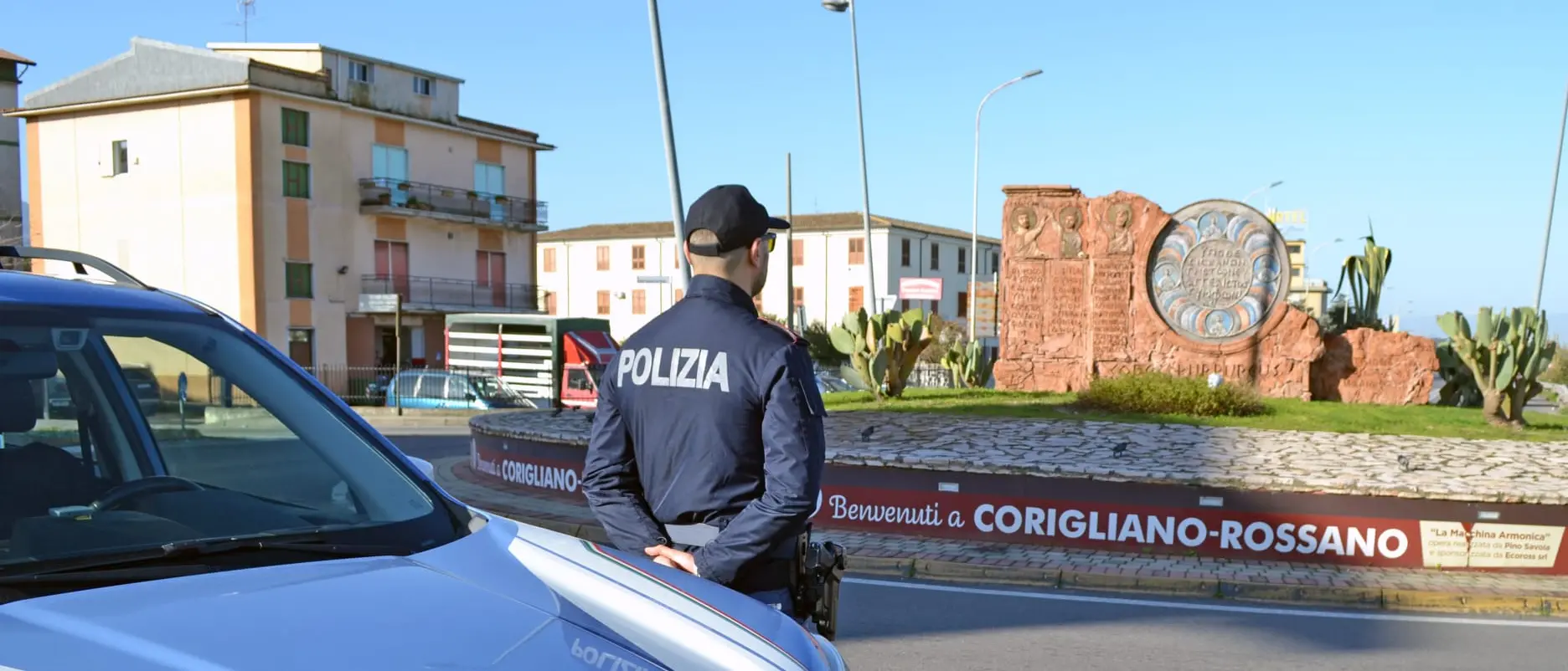 Rossano, tenta il furto in un negozio e aggredisce gli agenti: arrestato\n