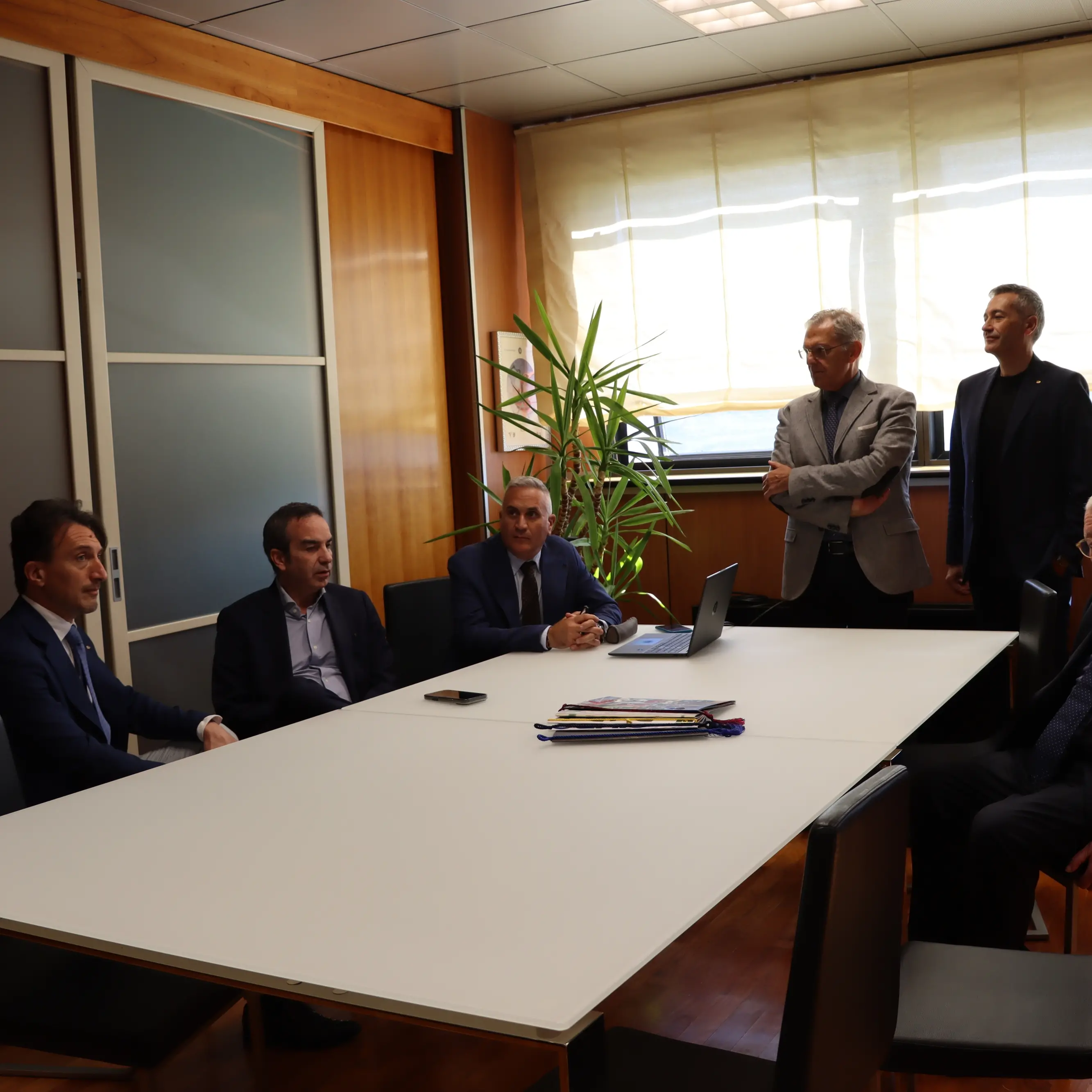 <p>Nuovo ospedale Hub di Cosenza, summit all’Unical: Occhiuto presenta il progetto, Rende verso il parere decisivo</p>