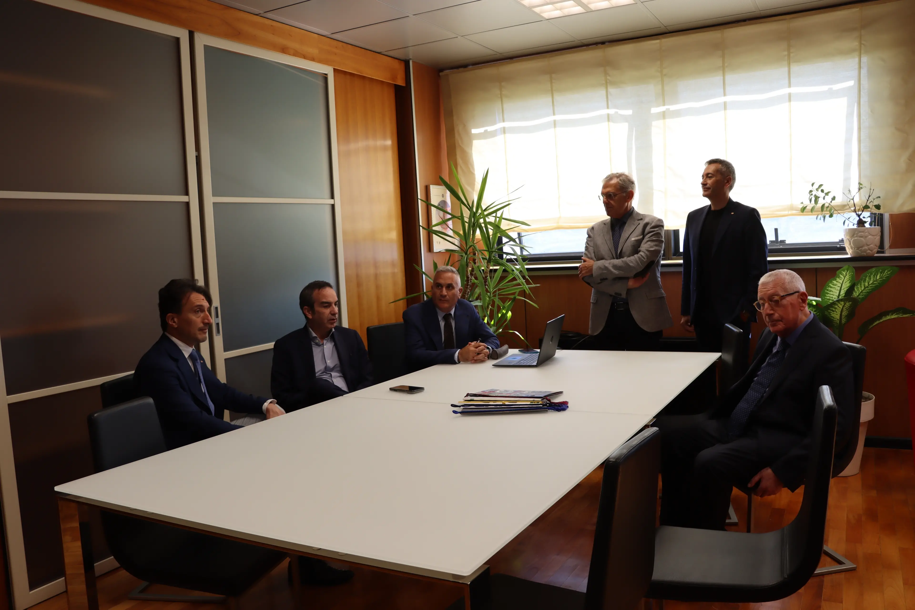 Nuovo ospedale Hub, summit all’Unical: Occhiuto presenta il progetto, Rende verso il parere decisivo