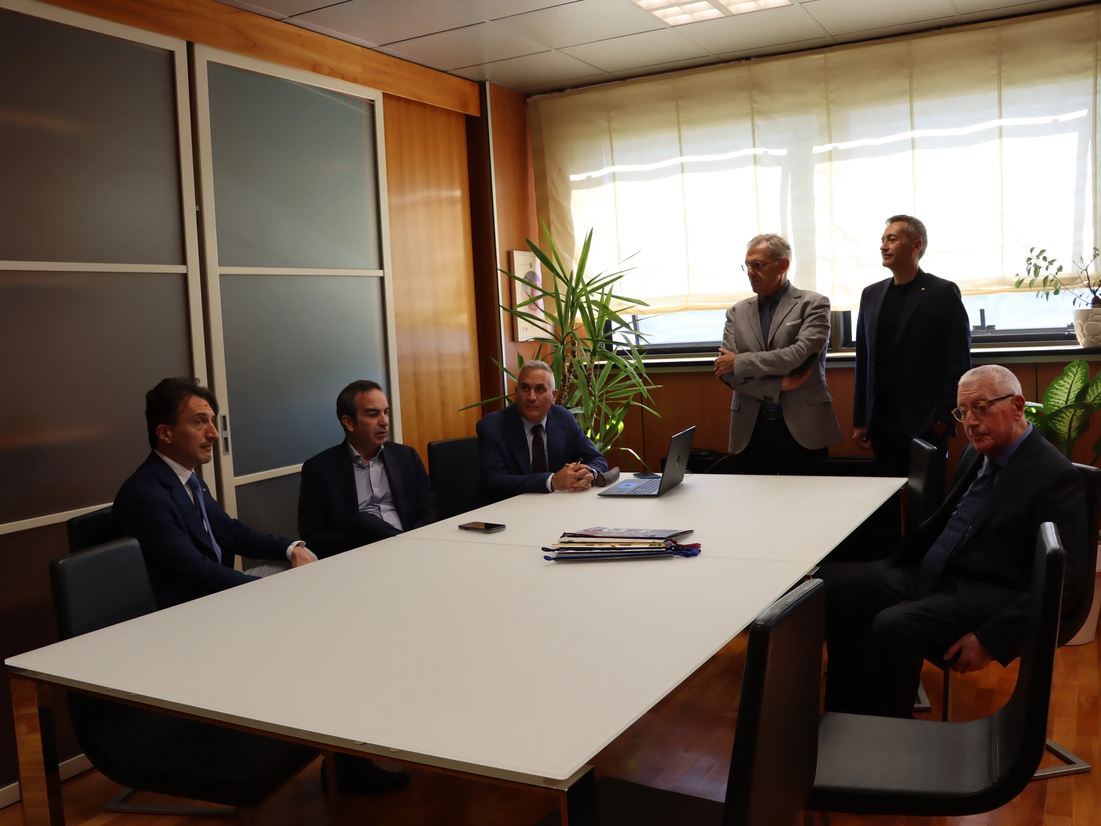 Nuovo ospedale Hub, summit all’Unical: Occhiuto presenta il progetto, Rende verso il parere decisivo