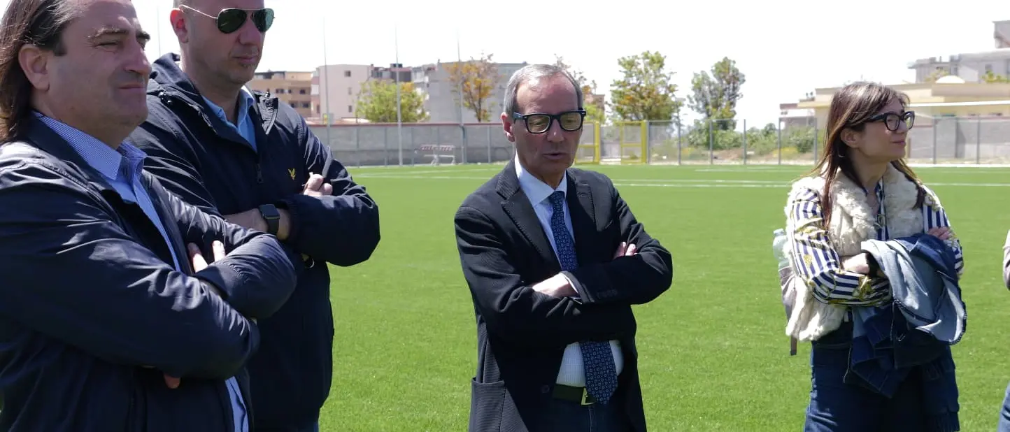 Il campo “Simone Neto Dell’Acqua” di Ciccarello consegnato dal Comune alla Federazione Italiana Giuoco Calcio\n
