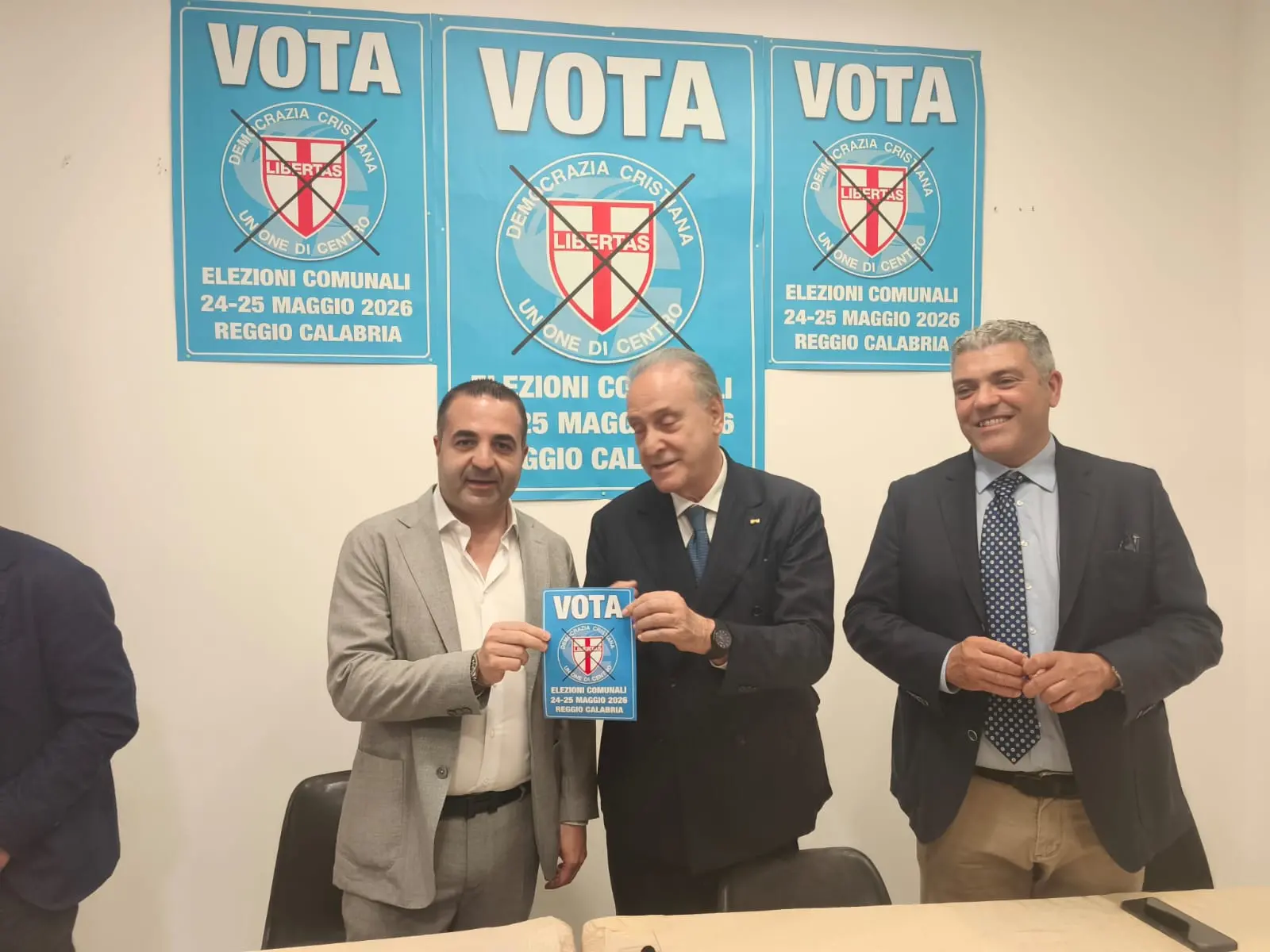\"Centro e concretezza\", l’UDC rilancia: «Basta slogan, servono risposte vere». Cesa in città a sostegno di Cannizzaro\n