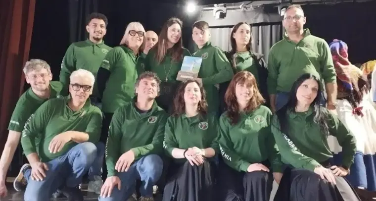 Kalabria Mia conquista Formentera: la musica e la tradizione calabrese conquista la Spagna\n