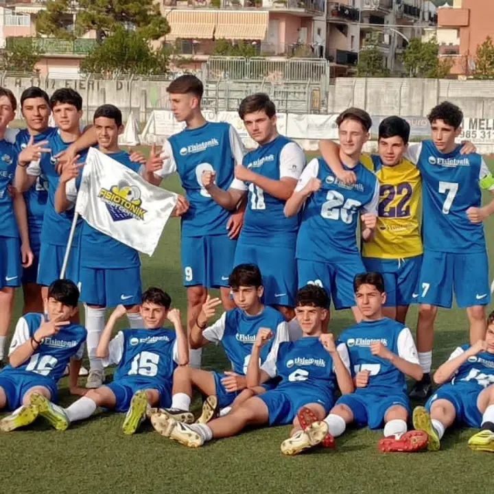 Provinciale Cosenza U15, la\u00A0Fisiotonik vola in finale: «Premiato il lavoro dello staff»\n