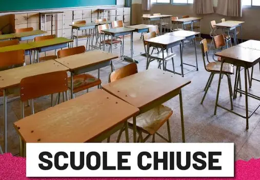 Giro d’Italia, Fratelli d’Italia contro la chiusura delle scuole a Cosenza: «Scelta ingiustificata»\n
