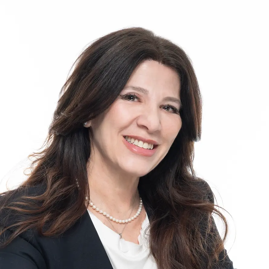 La candidata Antonella Postorino: «La garanzia dei servizi essenziali appartiene all’ordinarietà, mentre lo sviluppo del territorio rientra nella straordinarietà»\n