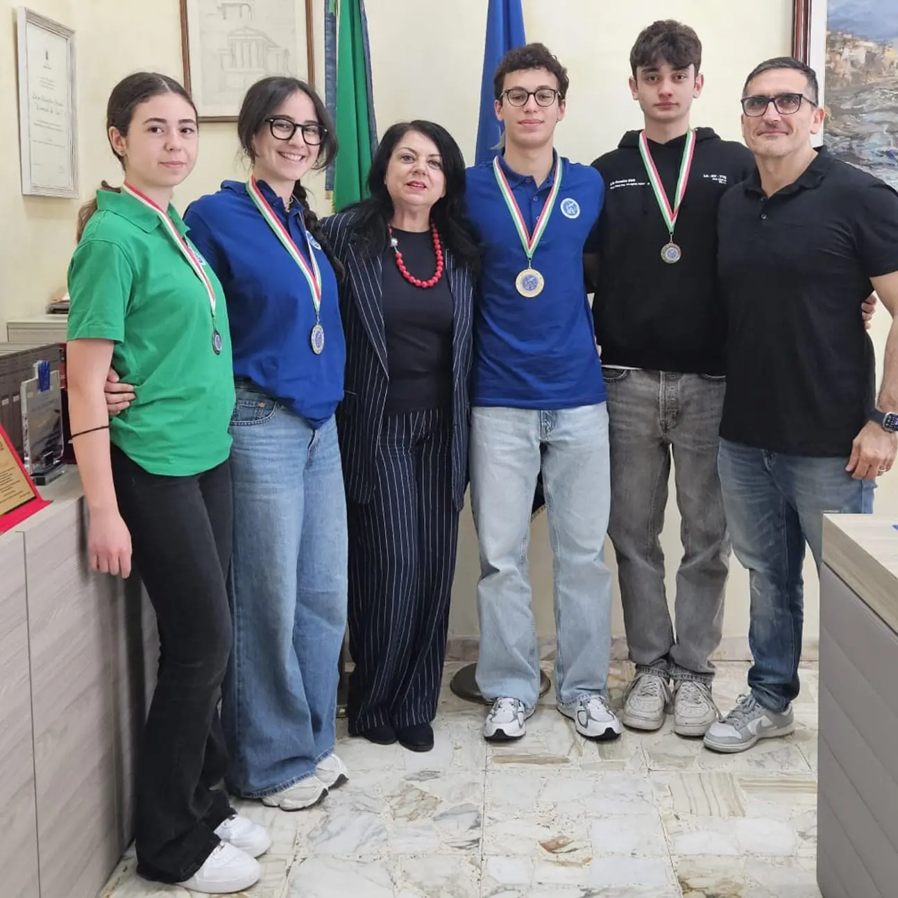 Dal Vietnam a Pescara, il Da Vinci fa il pieno di successi: studenti reggini protagonisti nelle discipline scientifiche\n