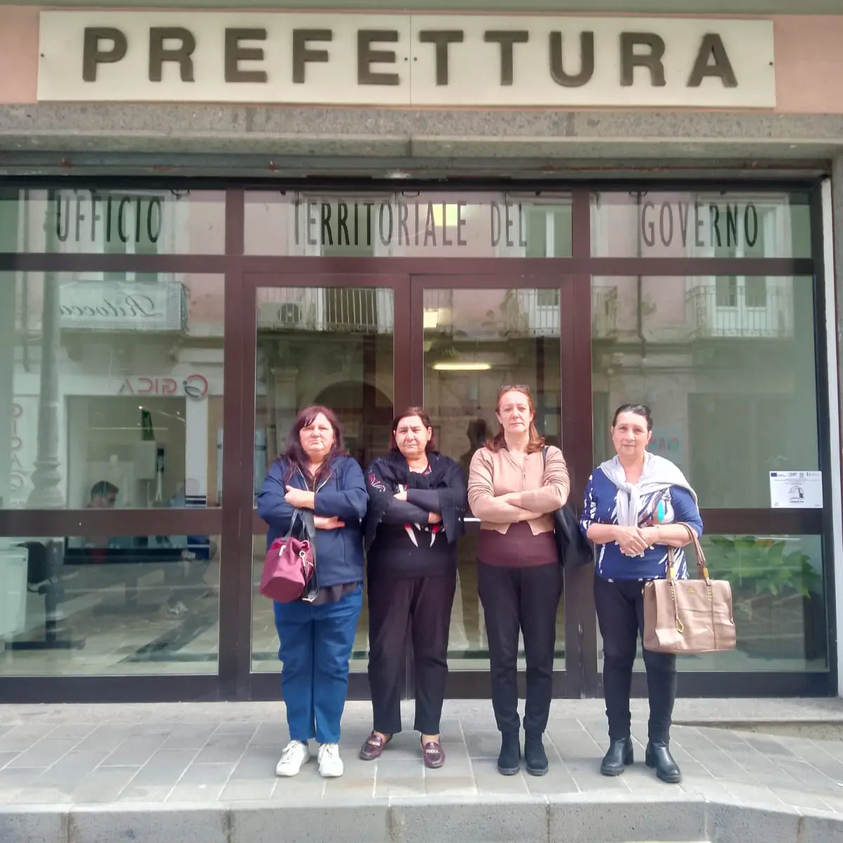 Cessaniti, emergenza idrica nella frazione Piana pugliese: «Da fine marzo acqua col contagocce, siamo esasperati»\n