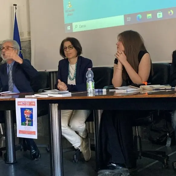 Vibo, al liceo classico la presentazione del libro “Riprendiamoci l'Anima” di Domenico Contartese\n