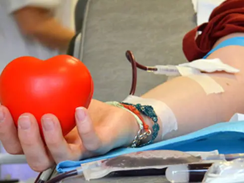 Insieme nel segno della solidarietà, a Vibo successo per la raccolta di sangue alla Scuola Allievi di Polizia