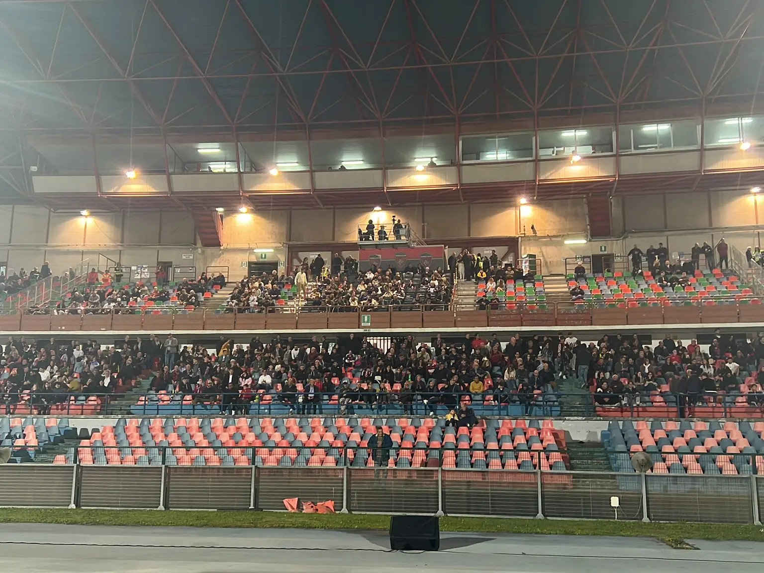 Stadio Marulla, il Cosenza: «Ditta premiata per garantire attività sportiva durante i lavori»