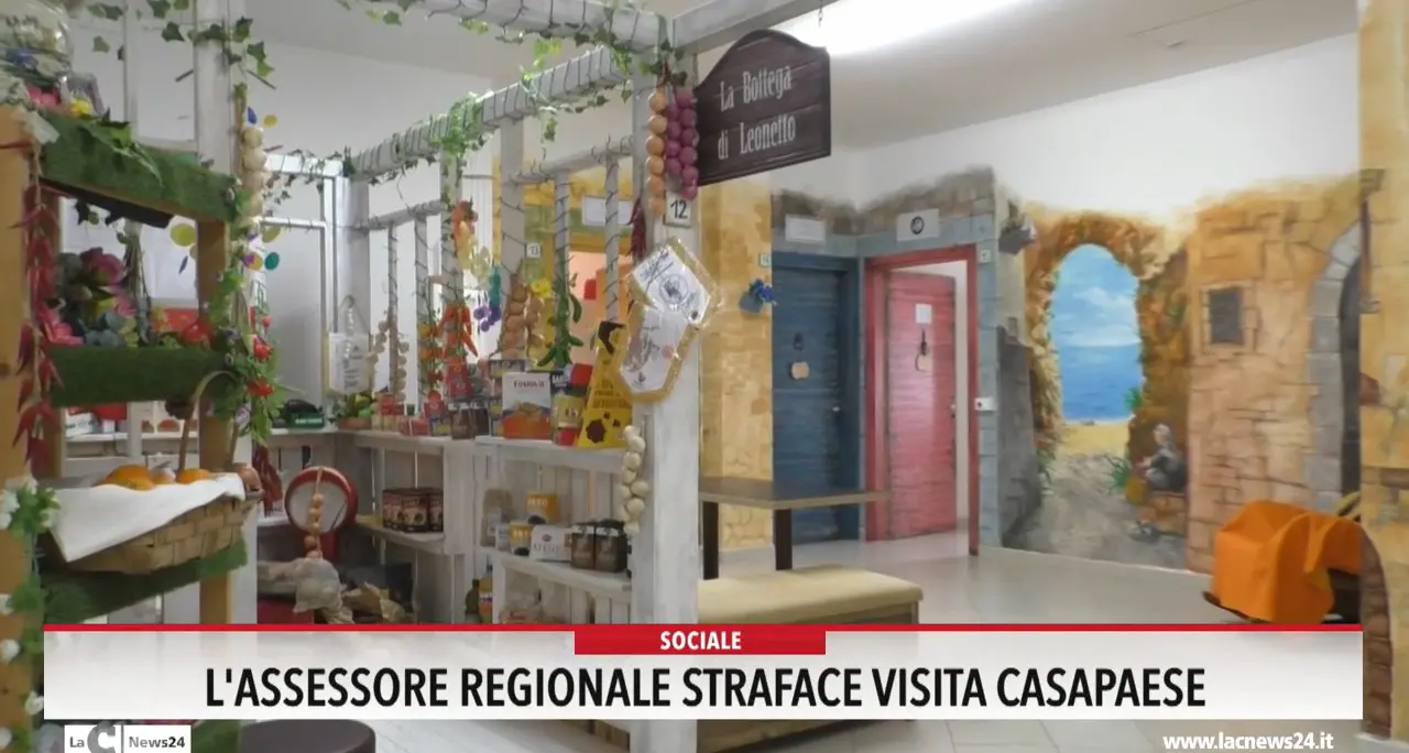 L'assessore regionale Straface visita Casapaese