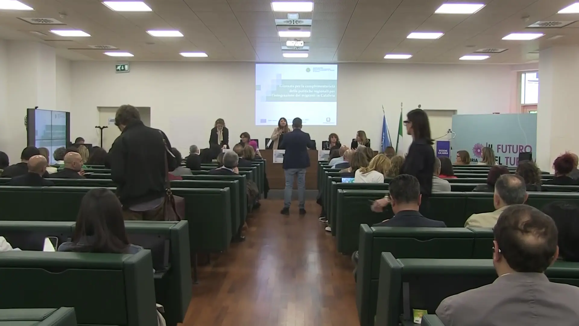 <p><span style=\"color:hsl(0, 75%, 60%);\">Integrazione migranti</span>: la Regione Calabria ridisegna il welfare e chiama a raccolta tutti gli enti formatori</p>