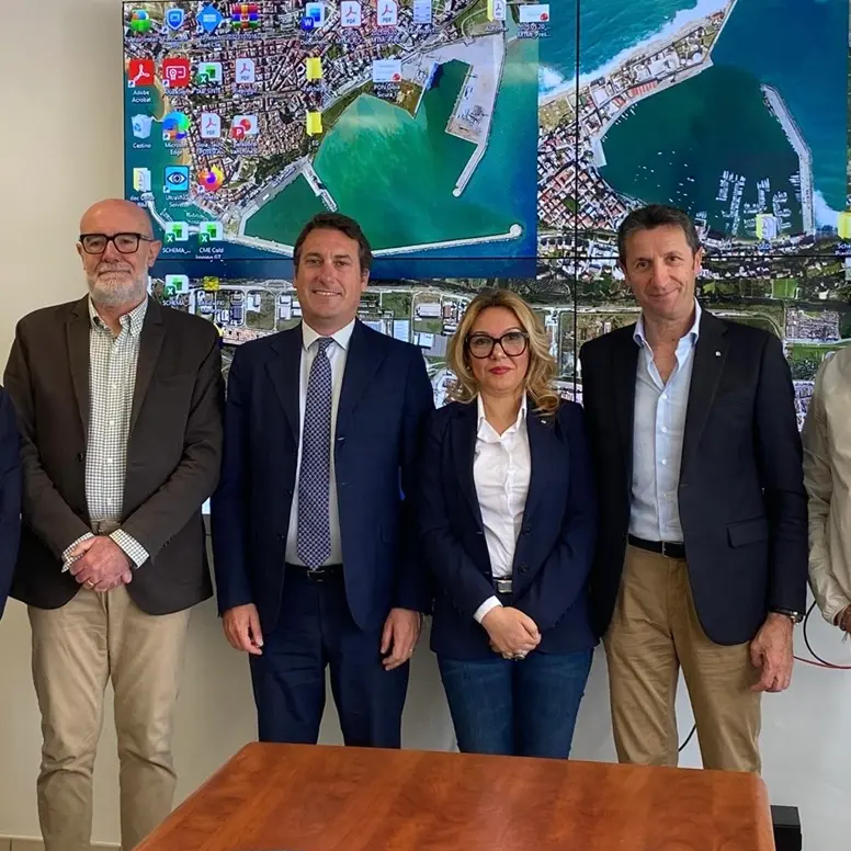 La Cisl\u00A0Area Metropolitana di Reggio: «Gioia Tauro hub strategico. Ora un patto sociale per lo sviluppo del territorio»\n