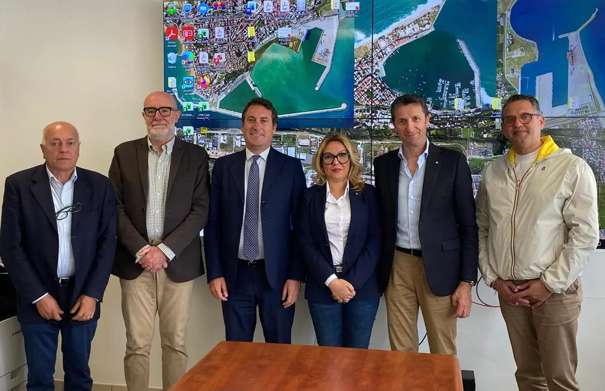 La Cisl\u00A0Area Metropolitana di Reggio: «Gioia Tauro hub strategico. Ora un patto sociale per lo sviluppo del territorio»\n