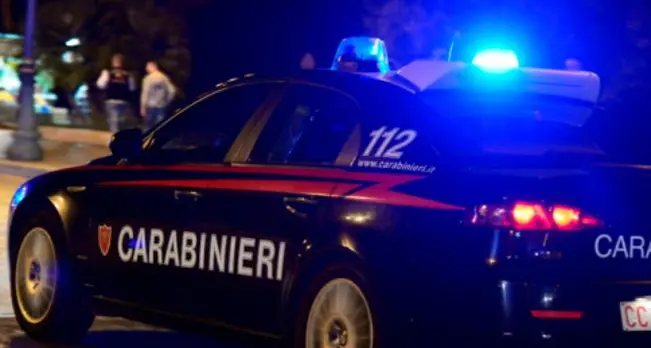 Non si ferma all’alt dei carabinieri e si dà alla fuga ad alta velocità, convalidato l’arresto per un catanzarese di 34 anni\u00A0\n