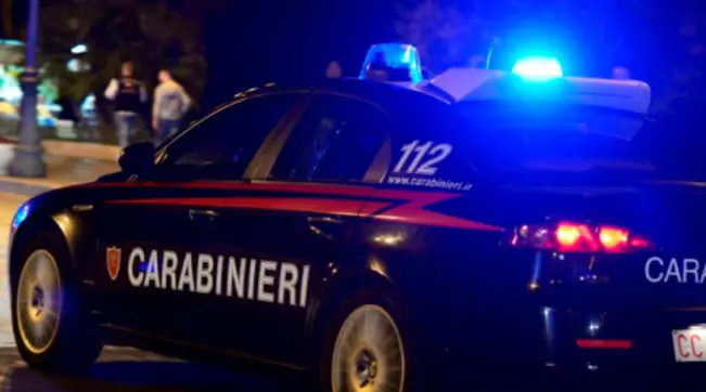 Non si ferma all’alt dei carabinieri e si dà alla fuga ad alta velocità, convalidato l’arresto per un catanzarese di 34 anni\u00A0\n