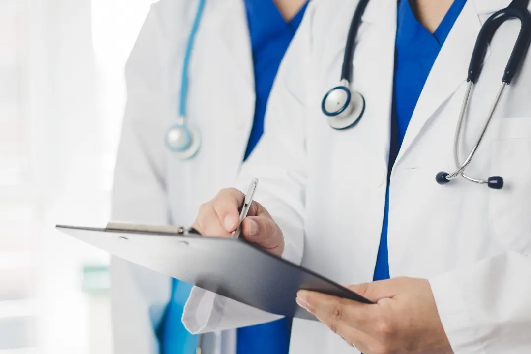 <p>Decreto Schillaci, medici in stato di agitazione contro la riforma: «Pronti a difendere cittadini e assistiti»</p>