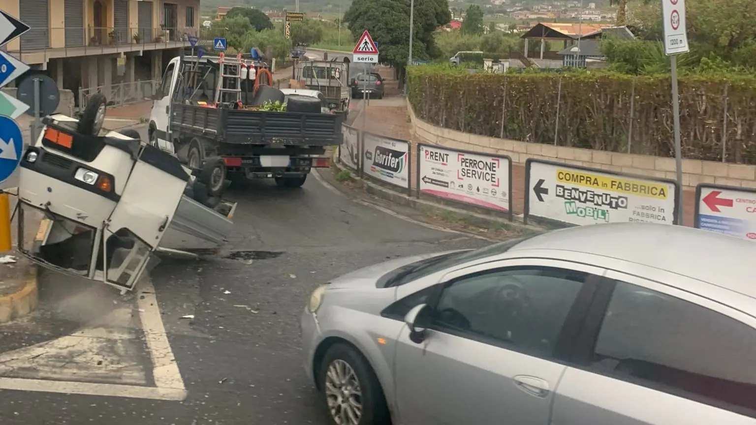 <p>L'incidente</p>\\n