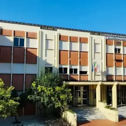 Voti alterati al Liceo Scientifico di Lamezia, in nove rinviati a giudizio. L’ex dirigente sceglie il rito abbreviato –\u00A0NOMI\n