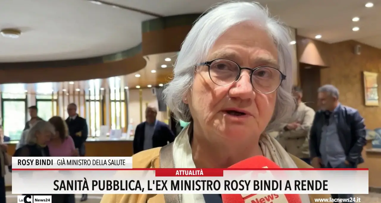 Sanità pubblica, l'ex ministro Rosy Bindi a Rende