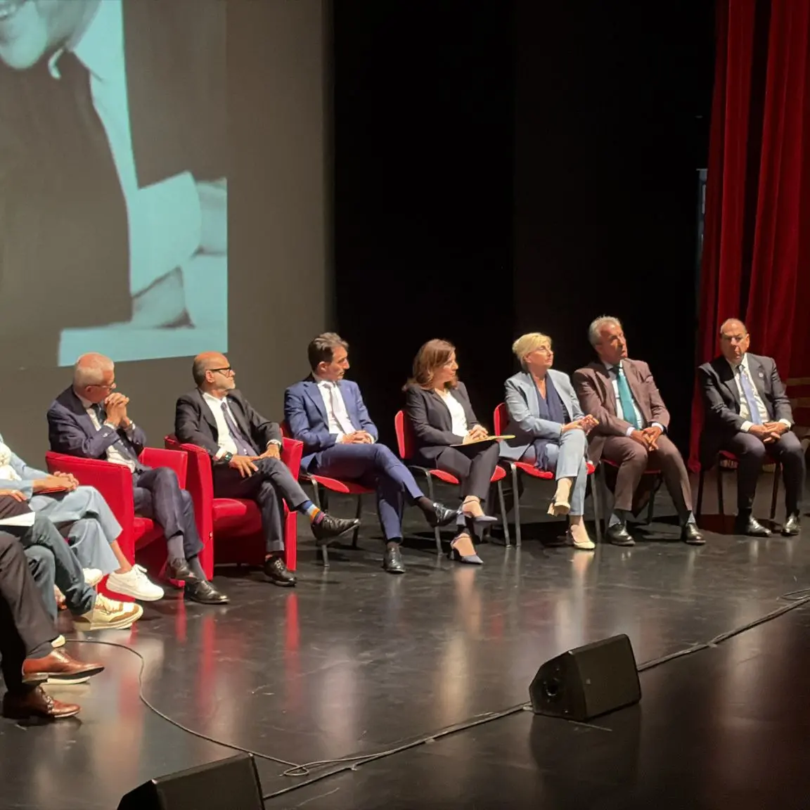 Curcio e Borrelli: «Da Vibo lezione per la Calabria, una reazione come quella di ieri fino a 10 anni fa sarebbe stata impossibile»\n