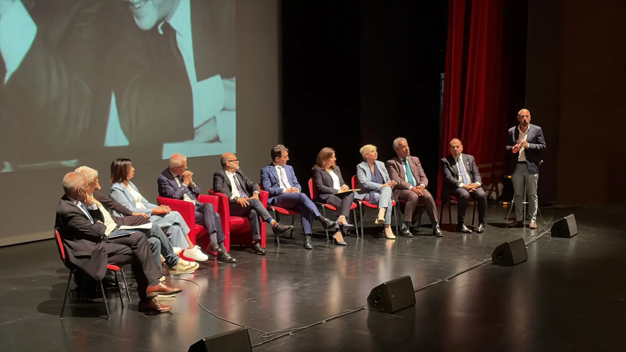 Curcio e Borrelli: «Da Vibo lezione per la Calabria, una reazione come quella di ieri fino a 10 anni fa sarebbe stata impossibile»\n
