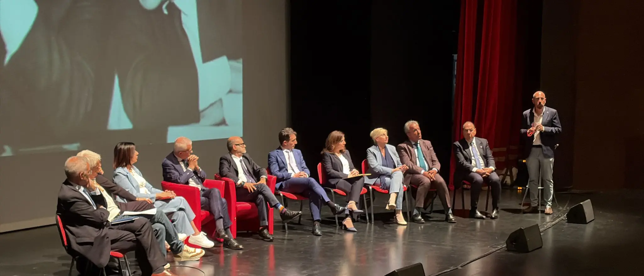 Curcio e Borrelli: «Da Vibo lezione per la Calabria, una reazione come quella di ieri fino a 10 anni fa sarebbe stata impossibile»\n