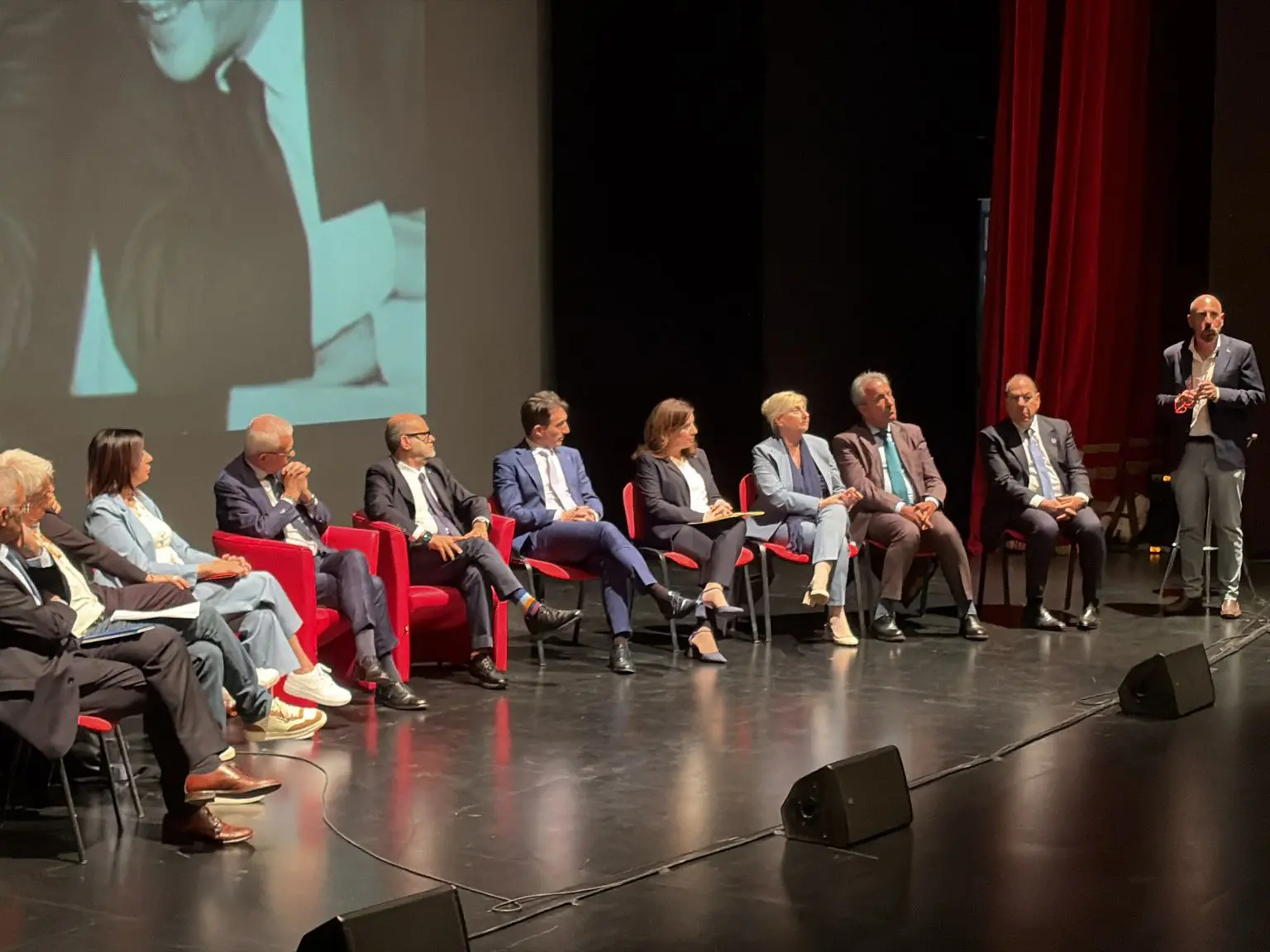 Curcio e Borrelli: «Da Vibo lezione per la Calabria, una reazione come quella di ieri fino a 10 anni fa sarebbe stata impossibile»