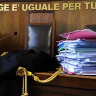 Foto online e violazione dei diritti di autore, il tribunale dà ragione a un’azienda reggina\n