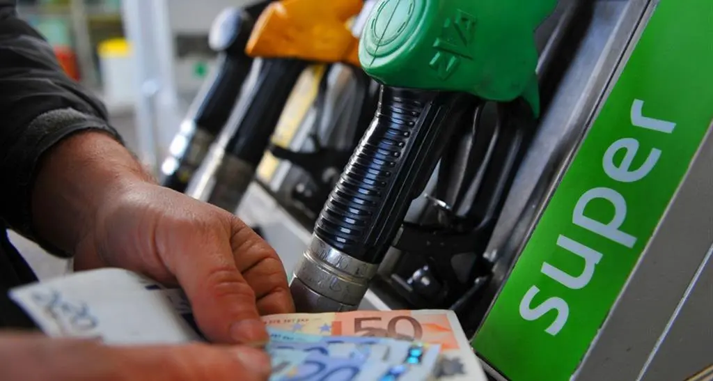 <p>Tra gasolio, speculazione e incentivi-trappola l'agricoltura in Calabria <span style=\"color:hsl(0, 75%, 60%);\">rischia il tracollo</span></p>