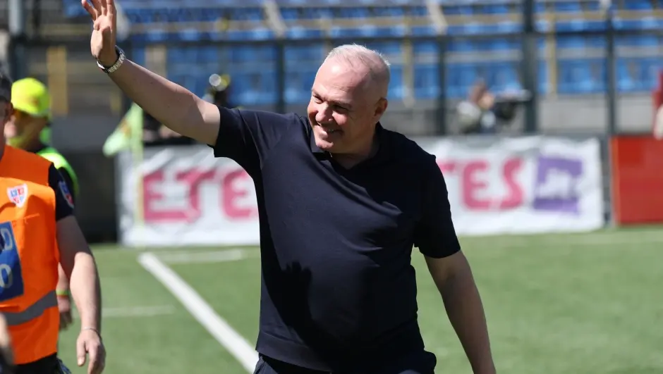 Dal dramma di Cosenza alla Serie A: Alvini trascina il Frosinone e si prende la rivincita\n