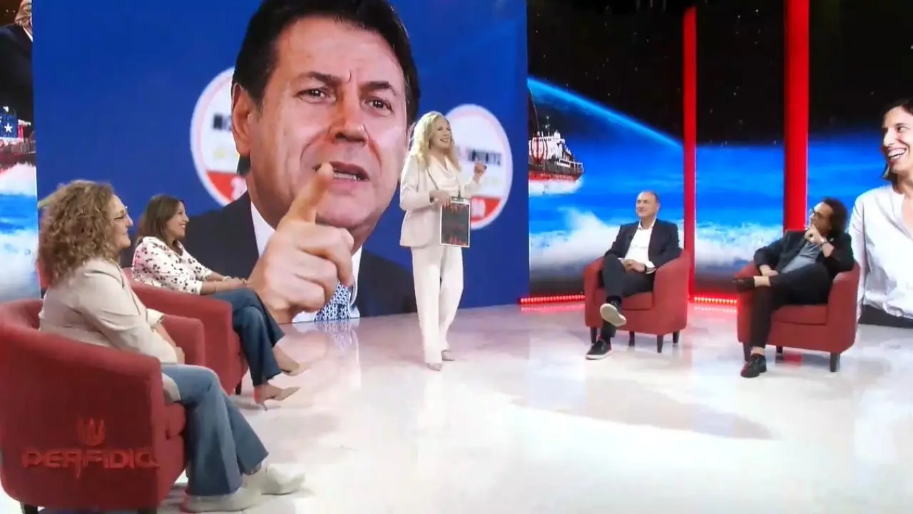 A Perfidia il grande sconcerto della politica italiana dove niente è come sembra\n