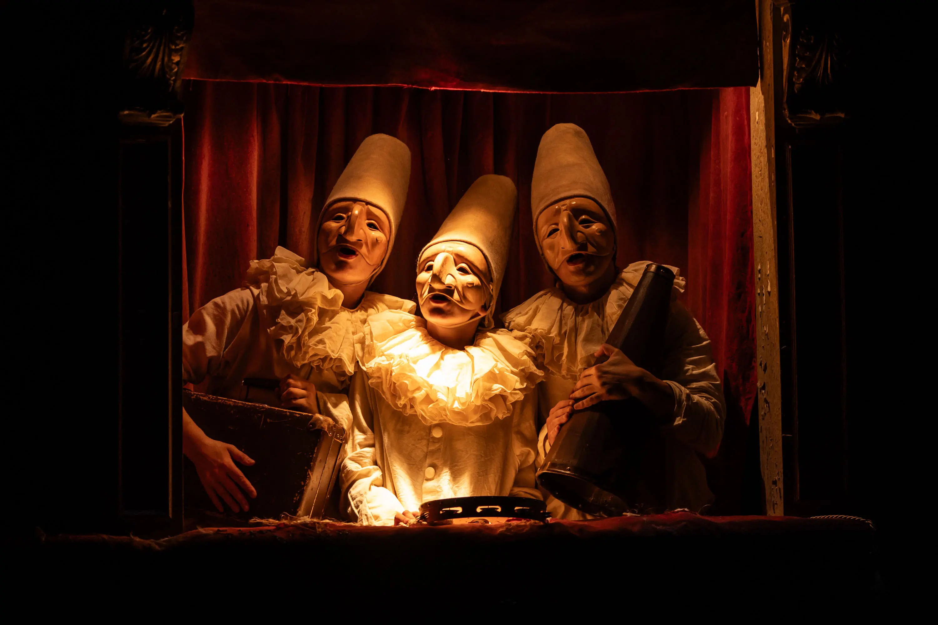 Doppio appuntamento\u00A0dal 14 al 16 maggio con la compagnia toscana Zaches Teatro tra Badolato e Soverato\n