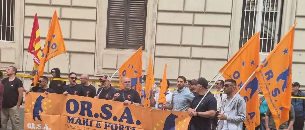 Porto di Gioia Tauro, OrSA incontra l’Autorità portuale: focus su sicurezza, sanità e condizioni dei lavoratori\n