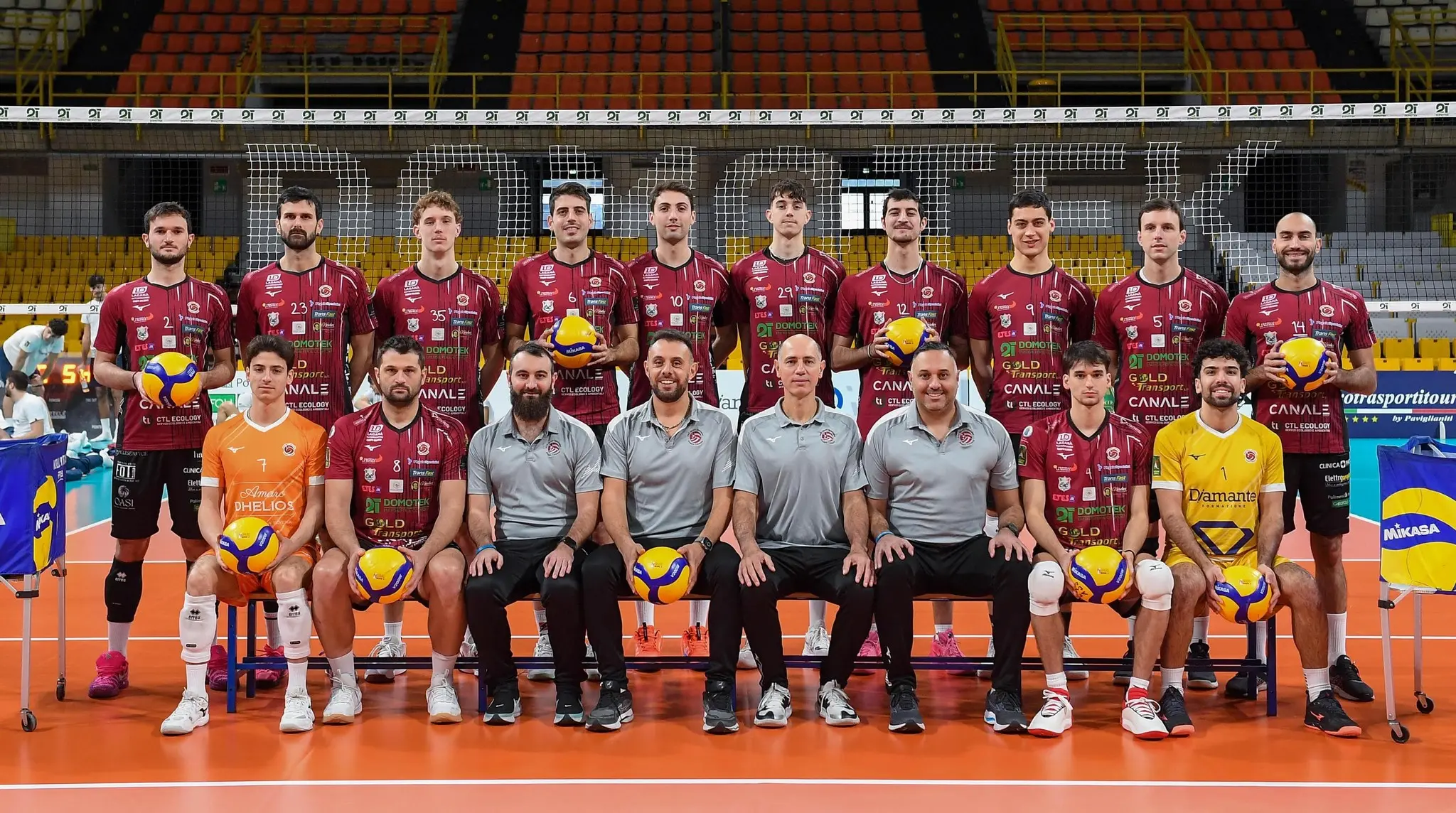 Domotek, oggi\u00A0a Belluno\u00A0gli amaranto cercano la promozione in Serie A2\n