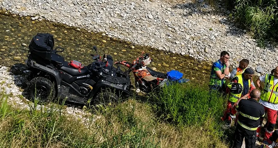 <p>Dramma a Corigliano Rossano: <span style=\"color:hsl(0, 75%, 60%);\">muore centauro</span> durante una gara di Enduro, manifestazione sospesa</p>