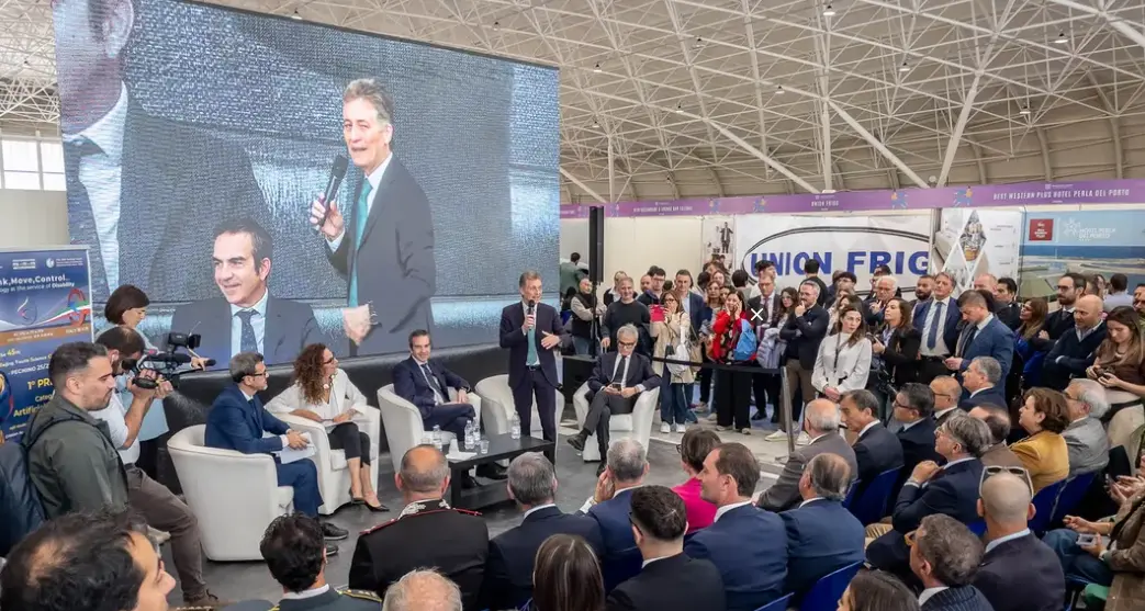 Career Day, Furrer:\u00A0«II\u00A0PalaColosimo si conferma motore di sviluppo e connessioni per l’area centrale della Calabria»\n