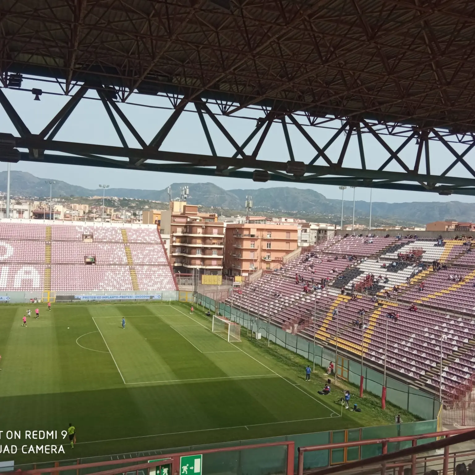 <p>La Reggina supera l’Athletic Palermo di misura in uno stado Granillo deserto</p>