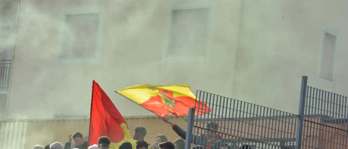 Festa Cotronei, incubo Rende: i crotonesi si salvano, biancorossi retrocessi in Prima Categoria\n
