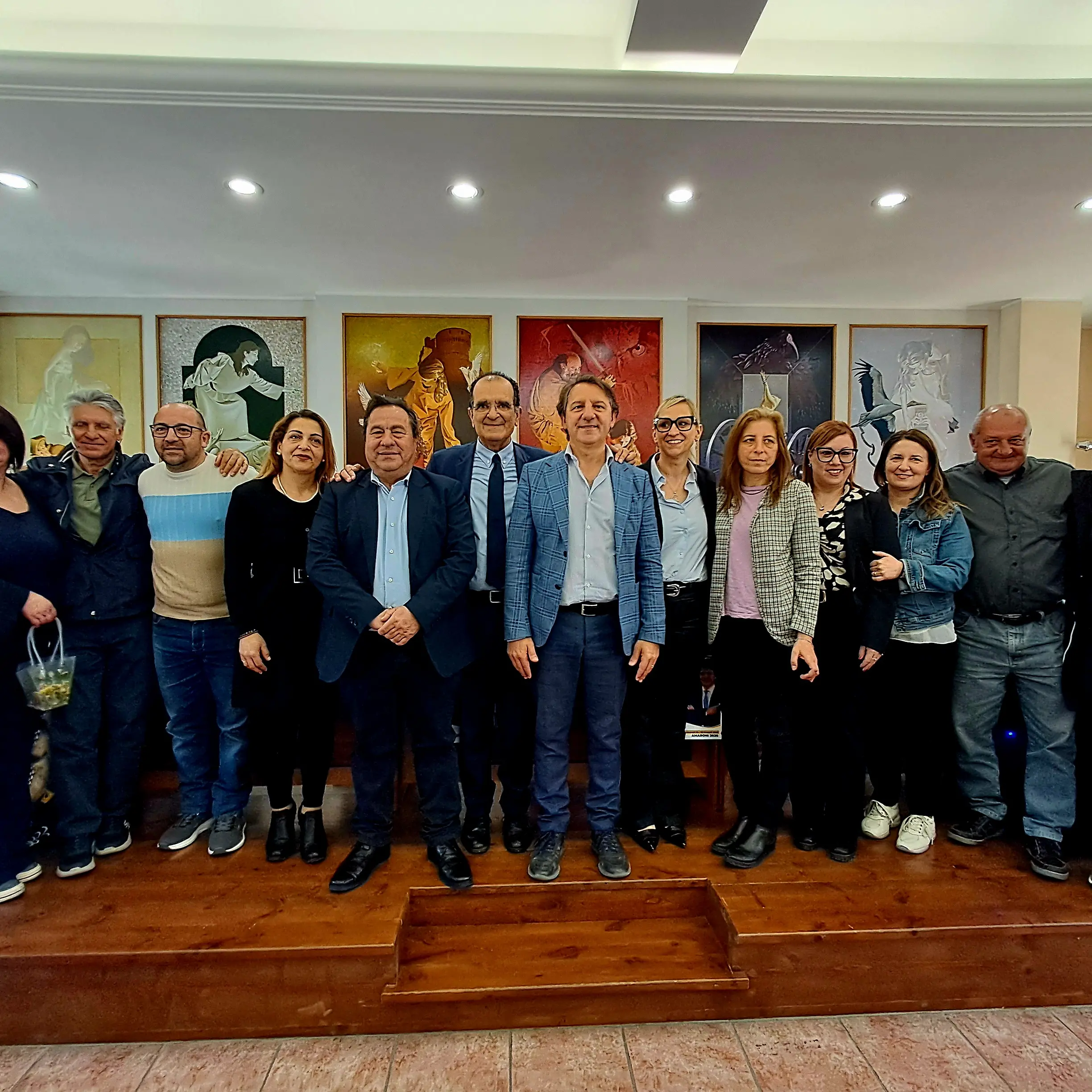 Tridico ed Enzo Bruno nei centri del Catanzarese al voto: «Dai piccoli borghi può ripartire il futuro della Calabria»\n